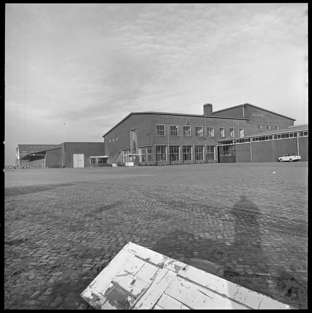 Gebouwen Berkelse Groenteveilingen in 1965. Foto Ary Groeneveld. Collectie 4121 nr. 7684-01